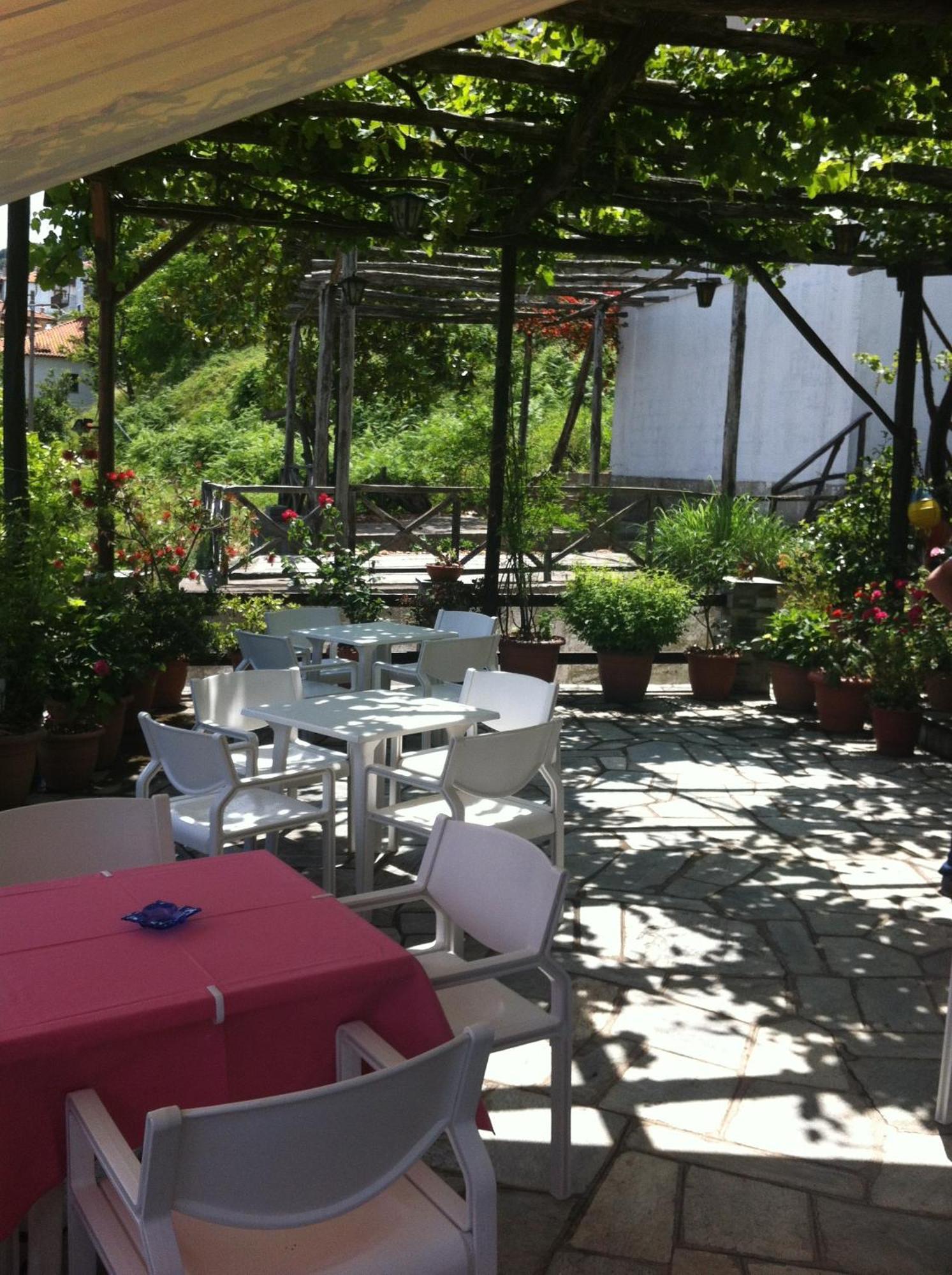 Hotel Sevilli Agios Ioannis  Exterior foto